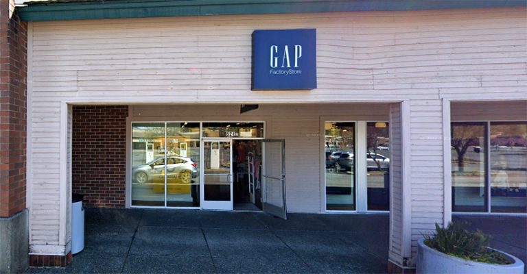 gap factory outlet north bend wa 001 825x430 1 768x400