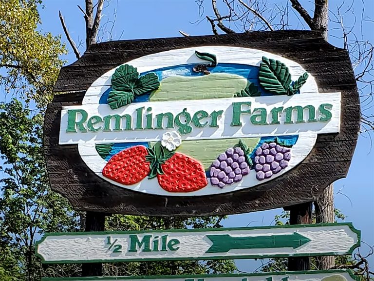 Remlinger Farms signage in Carnation Washington