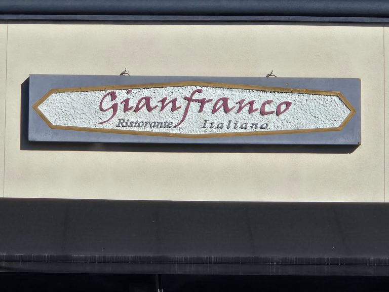 Gianfranco Ristorante Italiano signage - Snoqualmie, Washington