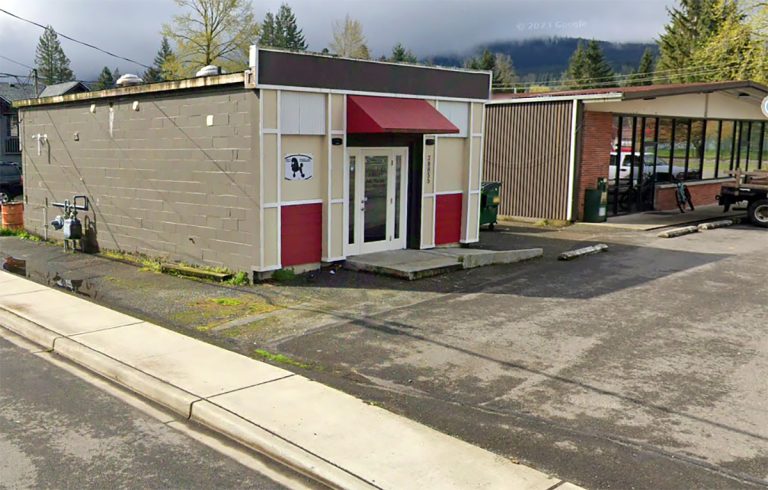 snoqualmie valley pet parlor 1200x900 1 768x490