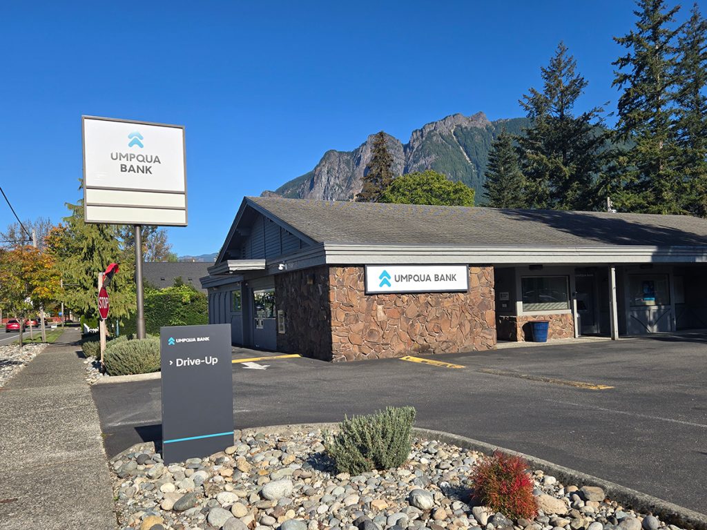 rwp3 umpqua bank north bend wa 20241012 144904 1200x900 1 1024x768